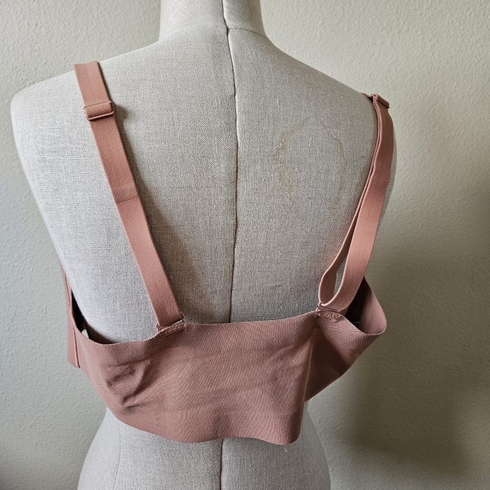 Athleta Ritual Adjustable Bra 3X - Picture 5 of 8